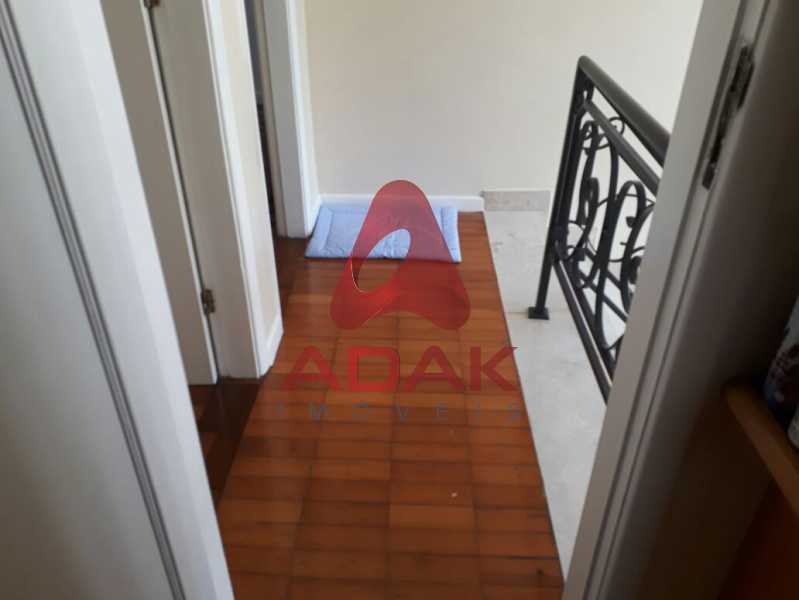 Conheça WhatsApp Image 2018-03-14 at 1 do imóvel - Casa 3 quartos à venda Laranjeiras, Rio de Janeiro - R$ 3.000.000 - LACA30014 - 9 WhatsApp Image 2018-03-14 at 1 - Casa 3 quartos à venda Laranjeiras, Rio de Janeiro - R$ 3.000.000 - LACA30014 - 9