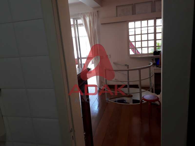 Conheça 20180316_104653 do imóvel - Cobertura 2 quartos à venda Laranjeiras, Rio de Janeiro - R$ 1.490.000 - LACO20017 - 12 20180316_104653 - Cobertura 2 quartos à venda Laranjeiras, Rio de Janeiro - R$ 1.490.000 - LACO20017 - 12
