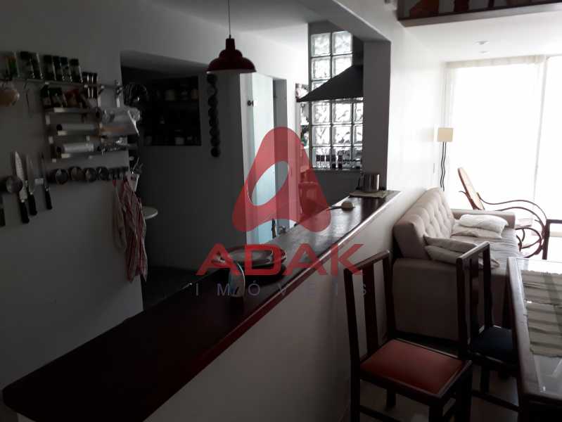 Conheça 20180316_104750 do imóvel - Cobertura 2 quartos à venda Laranjeiras, Rio de Janeiro - R$ 1.490.000 - LACO20017 - 14 20180316_104750 - Cobertura 2 quartos à venda Laranjeiras, Rio de Janeiro - R$ 1.490.000 - LACO20017 - 14