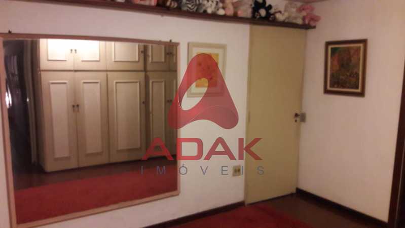 Conheça IMG-20180815-WA0018 do imóvel - Casa 4 quartos à venda Laranjeiras, Rio de Janeiro - R$ 2.400.000 - LACA40017 - 17 IMG-20180815-WA0018 - Casa 4 quartos à venda Laranjeiras, Rio de Janeiro - R$ 2.400.000 - LACA40017 - 17