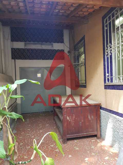 Conheça WhatsApp Image 2018-09-12 at 1 do imóvel - Casa à venda Tijuca, Rio de Janeiro - R$ 850.000 - CTCA00003 - 8 WhatsApp Image 2018-09-12 at 1 - Casa à venda Tijuca, Rio de Janeiro - R$ 850.000 - CTCA00003 - 8