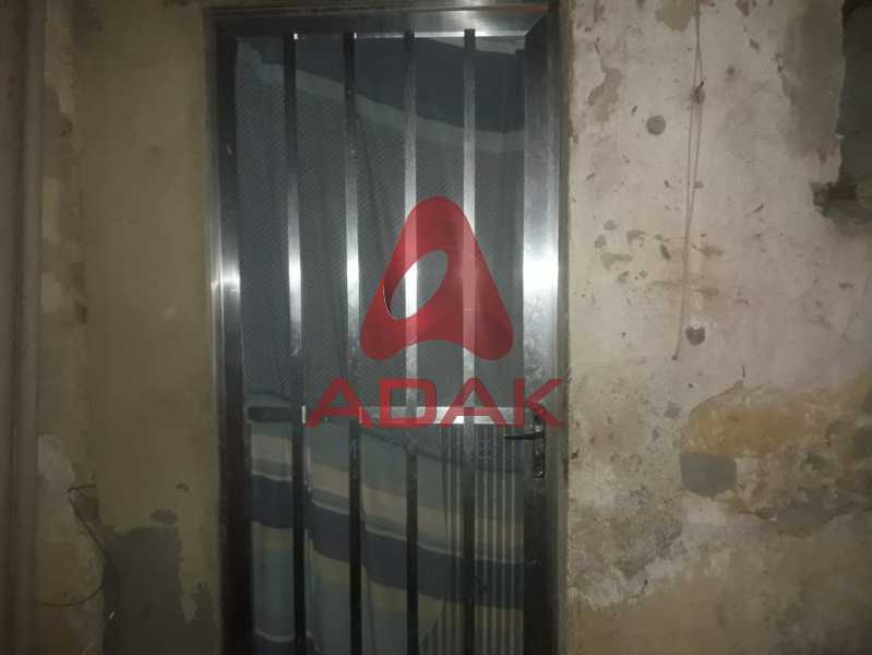 Conheça e1ed3561-6787-4009-8074-405b79 do imóvel - Kitnet/Conjugado 24m² à venda Catete, Rio de Janeiro - R$ 60.000 - LAKI10093 - 9 e1ed3561-6787-4009-8074-405b79 - Kitnet/Conjugado 24m² à venda Catete, Rio de Janeiro - R$ 60.000 - LAKI10093 - 9