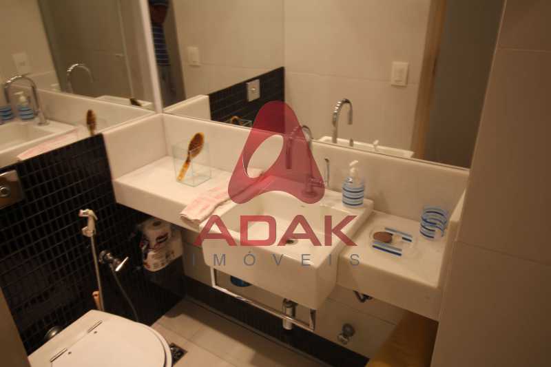 Conheça 006-banheiro-social do imóvel - Apartamento 2 quartos para venda e aluguel Copacabana, Rio de Janeiro - R$ 1.400.000 - CPAP20783 - 25 006-banheiro-social - Apartamento 2 quartos para venda e aluguel Copacabana, Rio de Janeiro - R$ 1.400.000 - CPAP20783 - 25