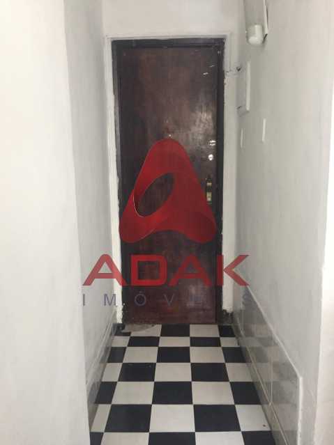 Conheça WhatsApp Image 2018-12-01 at 1 do imóvel - Kitnet/Conjugado 20m² para venda e aluguel Copacabana, Rio de Janeiro - R$ 290.000 - CPKI10097 - 6 WhatsApp Image 2018-12-01 at 1 - Kitnet/Conjugado 20m² para venda e aluguel Copacabana, Rio de Janeiro - R$ 290.000 - CPKI10097 - 6