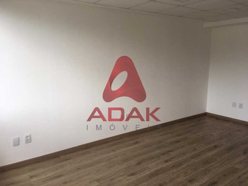 Conheça bdfb1439-3b5c-4a6a-a500-cb7d0f do imóvel - Sala Comercial 22m² à venda Santo Cristo, Rio de Janeiro - R$ 300.000 - CTSL00445 - 13 bdfb1439-3b5c-4a6a-a500-cb7d0f - Sala Comercial 22m² à venda Santo Cristo, Rio de Janeiro - R$ 300.000 - CTSL00445 - 13
