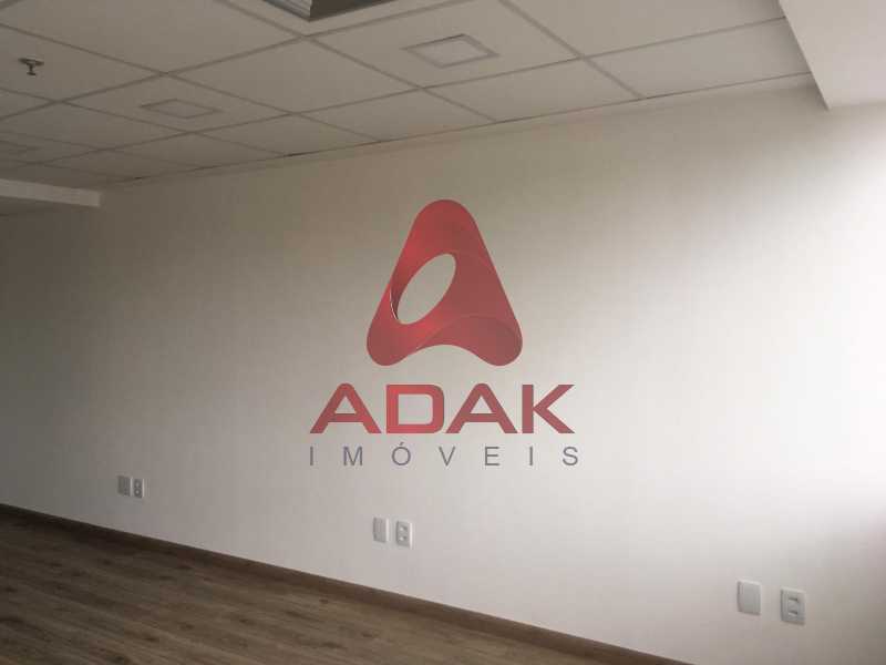 Conheça d3fb05f5-57cf-46fe-b1a1-b98b2a do imóvel - Sala Comercial 22m² à venda Santo Cristo, Rio de Janeiro - R$ 300.000 - CTSL00445 - 17 d3fb05f5-57cf-46fe-b1a1-b98b2a - Sala Comercial 22m² à venda Santo Cristo, Rio de Janeiro - R$ 300.000 - CTSL00445 - 17