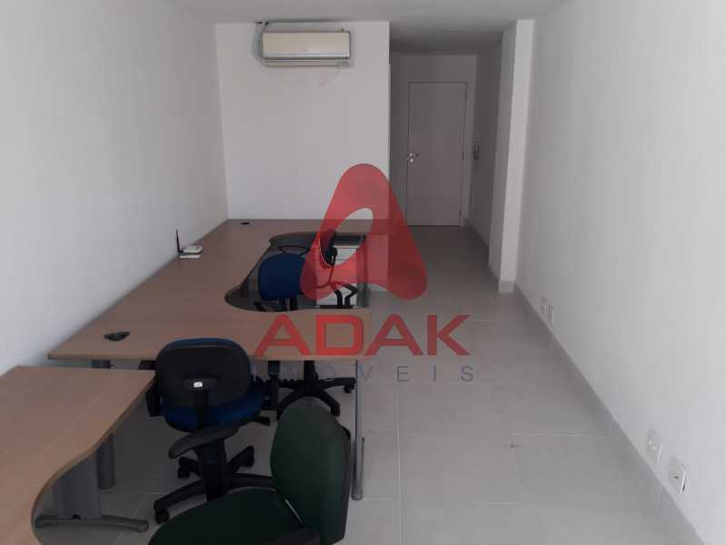 Conheça WhatsApp Image 2019-05-28 at 1 do imóvel - Sala Comercial 38m² para venda e aluguel Centro, Rio de Janeiro - R$ 300.000 - CTSL00471 - 4 WhatsApp Image 2019-05-28 at 1 - Sala Comercial 38m² para venda e aluguel Centro, Rio de Janeiro - R$ 300.000 - CTSL00471 - 4