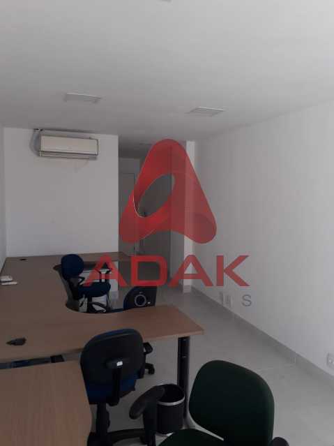 Conheça WhatsApp Image 2019-05-28 at 1 do imóvel - Sala Comercial 38m² para venda e aluguel Centro, Rio de Janeiro - R$ 300.000 - CTSL00471 - 5 WhatsApp Image 2019-05-28 at 1 - Sala Comercial 38m² para venda e aluguel Centro, Rio de Janeiro - R$ 300.000 - CTSL00471 - 5