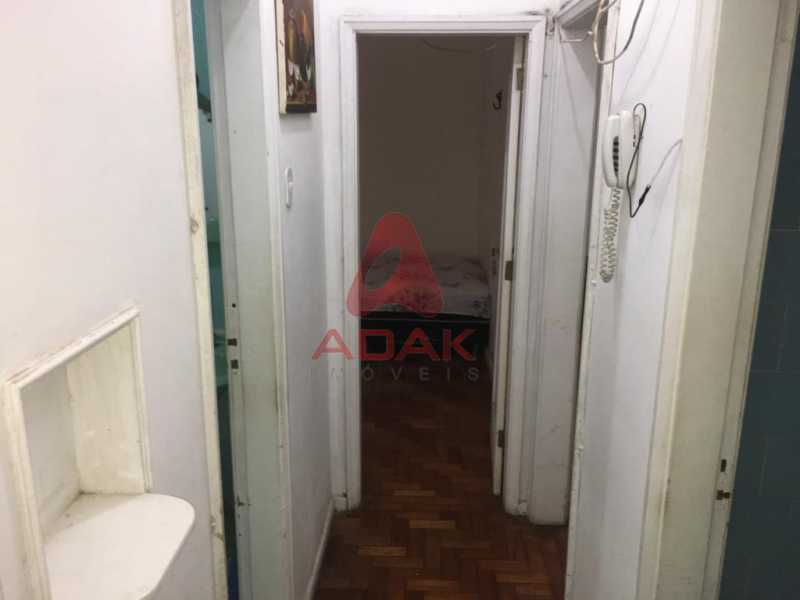 Conheça Corred1. do imóvel - Apartamento à venda Copacabana, Rio de Janeiro - R$ 800.000 - CPAP00370 - 15 Corred1. - Apartamento à venda Copacabana, Rio de Janeiro - R$ 800.000 - CPAP00370 - 15