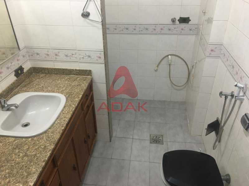 Conheça banheiro 4. do imóvel - Apartamento à venda Copacabana, Rio de Janeiro - R$ 500.000 - CPAP00373 - 16 banheiro 4. - Apartamento à venda Copacabana, Rio de Janeiro - R$ 500.000 - CPAP00373 - 16