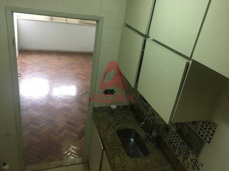 Conheça cozinha 1. do imóvel - Apartamento à venda Copacabana, Rio de Janeiro - R$ 500.000 - CPAP00373 - 20 cozinha 1. - Apartamento à venda Copacabana, Rio de Janeiro - R$ 500.000 - CPAP00373 - 20