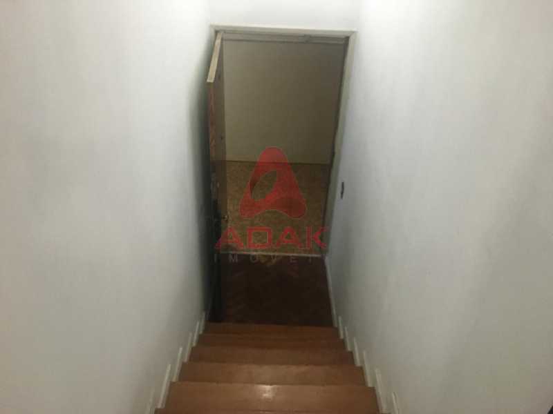 Conheça Porta de entrada do imóvel - Apartamento à venda Copacabana, Rio de Janeiro - R$ 500.000 - CPAP00373 - 3 Porta de entrada - Apartamento à venda Copacabana, Rio de Janeiro - R$ 500.000 - CPAP00373 - 3