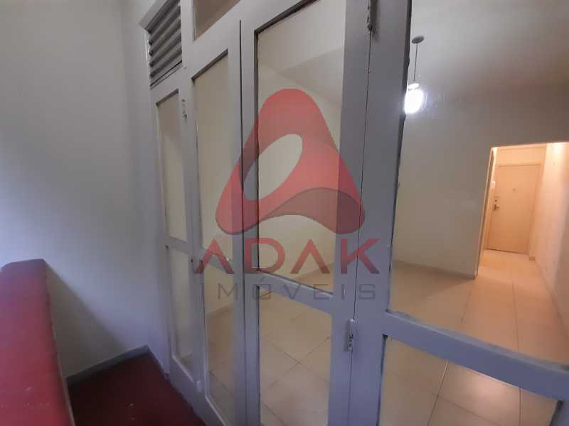 Conheça 20210413_172504 do imóvel - Kitnet/Conjugado 30m² para alugar Praça Presidente Aguirre Cerda,Centro, Rio de Janeiro - R$ 950 - CTKI00915 - 21 20210413_172504 - Kitnet/Conjugado 30m² para alugar Praça Presidente Aguirre Cerda,Centro, Rio de Janeiro - R$ 950 - CTKI00915 - 21