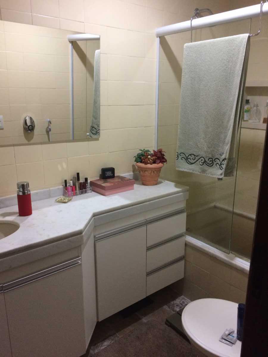 Conheça WhatsApp Image 2021-05-27 at 9 do imóvel - Apartamento 3 quartos à venda Grajaú, Rio de Janeiro - R$ 760.000 - GRAP30045 - 11 WhatsApp Image 2021-05-27 at 9 - Apartamento 3 quartos à venda Grajaú, Rio de Janeiro - R$ 760.000 - GRAP30045 - 11