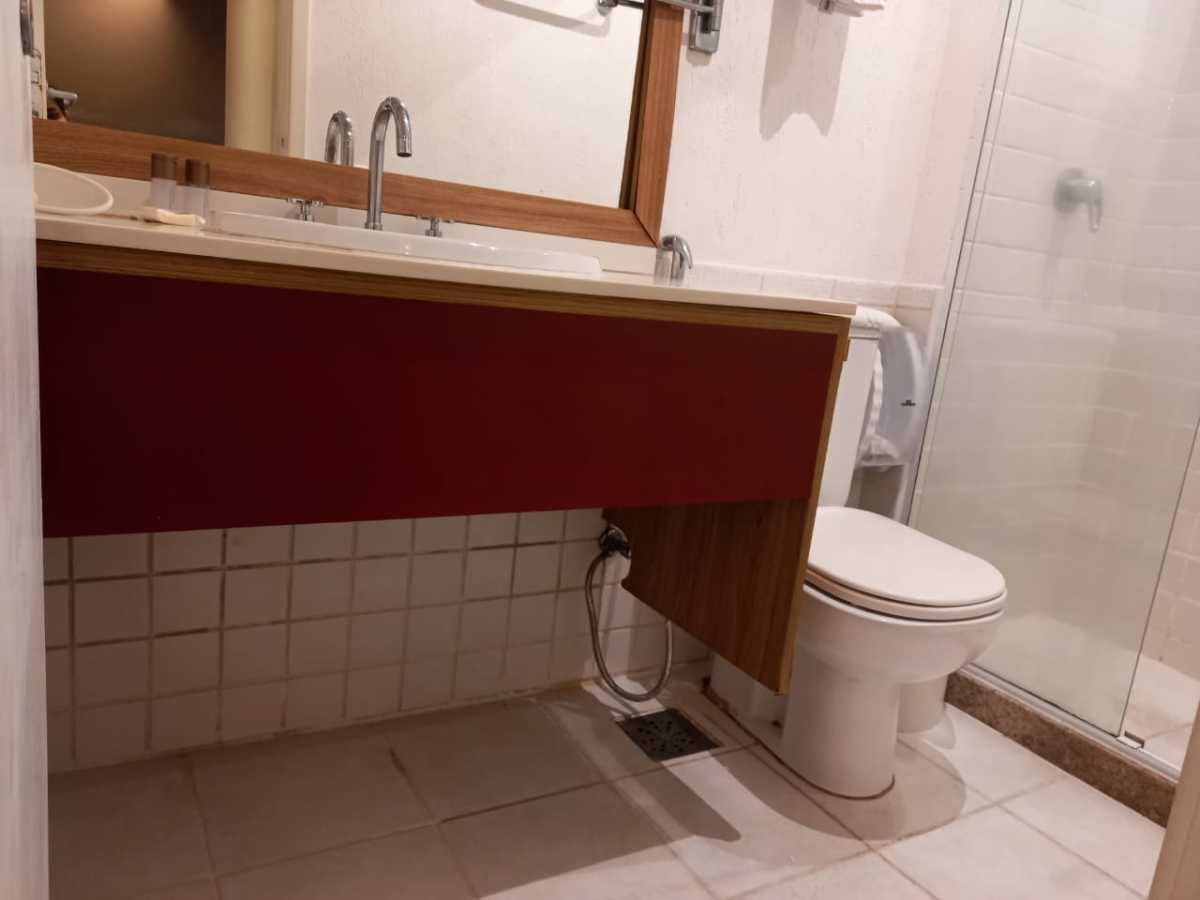Banheiro - Apartamento à venda Avenida Rainha Elizabeth da Bélgica,Ipanema, Rio de Janeiro - R$ 570.000 - CPAP11825 - 23