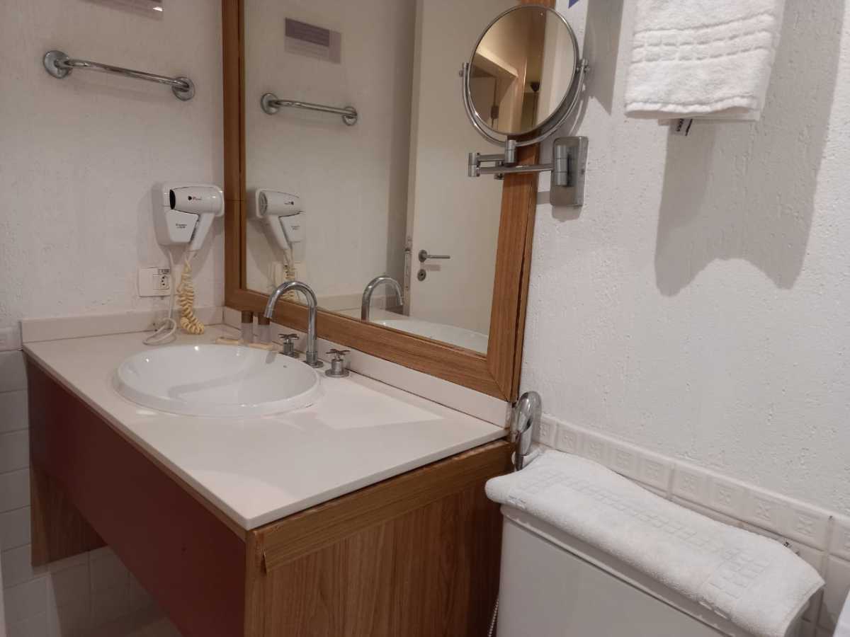 Banheiro - Apartamento à venda Avenida Rainha Elizabeth da Bélgica,Ipanema, Rio de Janeiro - R$ 570.000 - CPAP11825 - 19