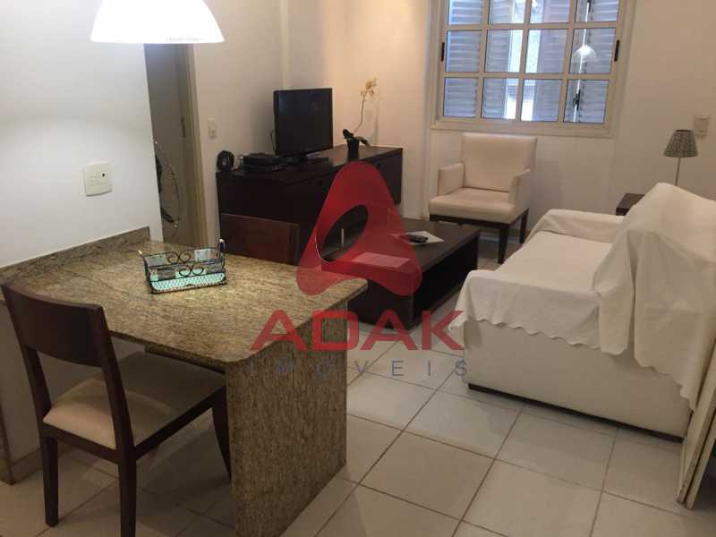 Conheça WhatsApp Image 2019-01-16 at 1 do imóvel - Flat 1 quarto à venda Copacabana, Rio de Janeiro - R$ 850.000 - CPFL10004 - 9 WhatsApp Image 2019-01-16 at 1 - Flat 1 quarto à venda Copacabana, Rio de Janeiro - R$ 850.000 - CPFL10004 - 9