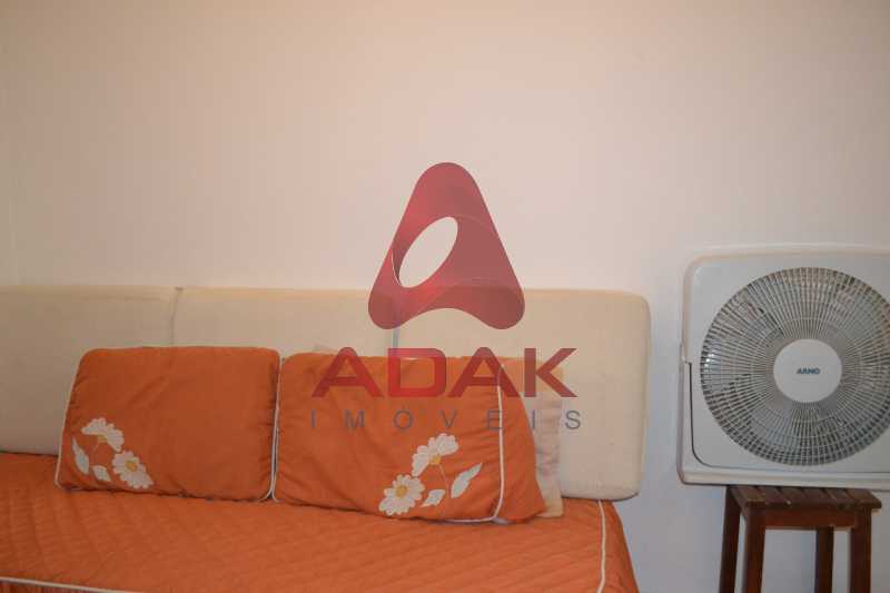Conheça WhatsApp Image 2018-03-09 at 1 do imóvel - Apartamento à venda Copacabana, Rio de Janeiro - R$ 420.000 - CPAP00124 - 7 WhatsApp Image 2018-03-09 at 1 - Apartamento à venda Copacabana, Rio de Janeiro - R$ 420.000 - CPAP00124 - 7