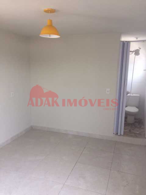 Conheça WhatsApp Image 2017-04-29 at 1 do imóvel - Casa de Vila 1 quarto à venda Santa Teresa, Rio de Janeiro - R$ 165.000 - CTCV10001 - 12 WhatsApp Image 2017-04-29 at 1 - Casa de Vila 1 quarto à venda Santa Teresa, Rio de Janeiro - R$ 165.000 - CTCV10001 - 12