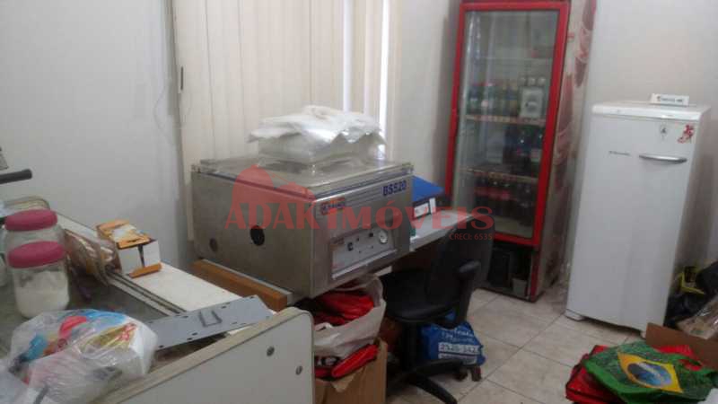 Conheça WhatsApp Image 2017-07-12 at 1 do imóvel - Prédio 180m² à venda Catete, Rio de Janeiro - R$ 2.200.000 - LAPR00002 - 19 WhatsApp Image 2017-07-12 at 1 - Prédio 180m² à venda Catete, Rio de Janeiro - R$ 2.200.000 - LAPR00002 - 19