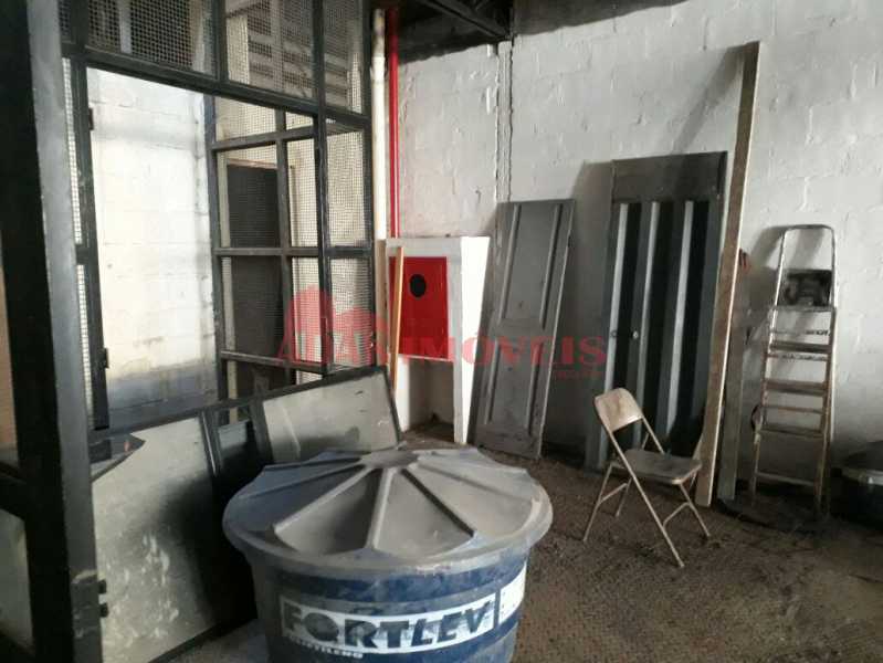 Conheça WhatsApp Image 2017-09-20 at 1 do imóvel - Galpão 554m² à venda Glória, Rio de Janeiro - R$ 2.600.000 - LAGA00001 - 21 WhatsApp Image 2017-09-20 at 1 - Galpão 554m² à venda Glória, Rio de Janeiro - R$ 2.600.000 - LAGA00001 - 21