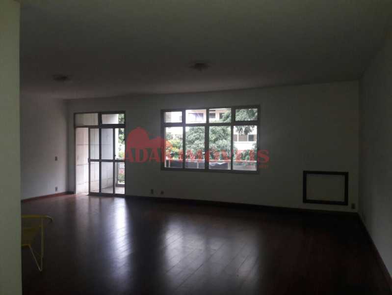 Conheça WhatsApp Image 2017-10-06 at 1 do imóvel - Apartamento 4 quartos à venda Cosme Velho, Rio de Janeiro - R$ 2.800.000 - LAAP40069 - 4 WhatsApp Image 2017-10-06 at 1 - Apartamento 4 quartos à venda Cosme Velho, Rio de Janeiro - R$ 2.800.000 - LAAP40069 - 4