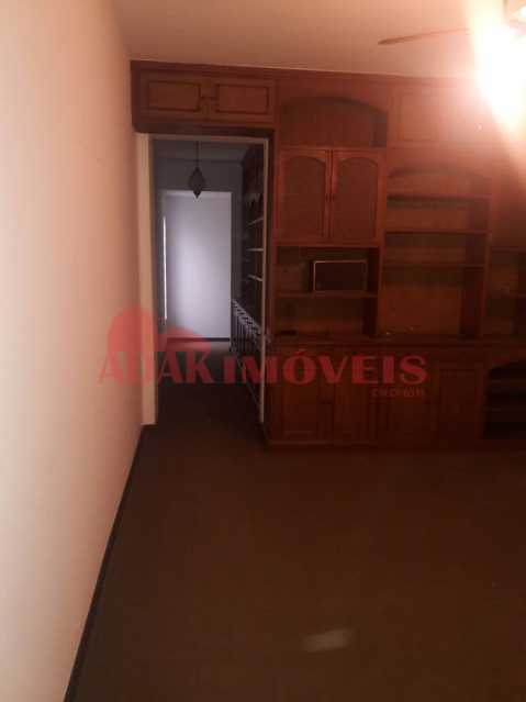 Conheça WhatsApp Image 2017-10-06 at 1 do imóvel - Apartamento 4 quartos à venda Cosme Velho, Rio de Janeiro - R$ 2.800.000 - LAAP40069 - 14 WhatsApp Image 2017-10-06 at 1 - Apartamento 4 quartos à venda Cosme Velho, Rio de Janeiro - R$ 2.800.000 - LAAP40069 - 14