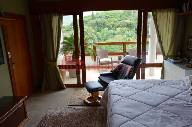 Conheça 11.Quarto 2 do imóvel - Cobertura 5 quartos à venda Laranjeiras, Rio de Janeiro - R$ 7.800.000 - LACO50003 - 19 11.Quarto 2 - Cobertura 5 quartos à venda Laranjeiras, Rio de Janeiro - R$ 7.800.000 - LACO50003 - 19