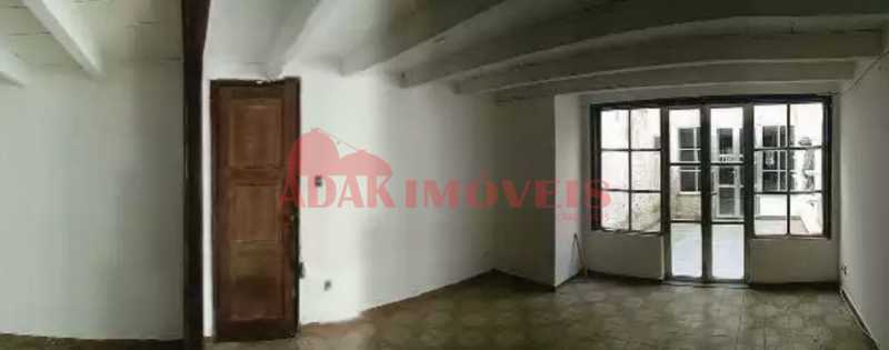 Conheça 512e07a4-db11-4ae7-a7d2-c8ad01 do imóvel - Casa 5 quartos à venda Laranjeiras, Rio de Janeiro - R$ 1.600.000 - LACA50010 - 17 512e07a4-db11-4ae7-a7d2-c8ad01 - Casa 5 quartos à venda Laranjeiras, Rio de Janeiro - R$ 1.600.000 - LACA50010 - 17