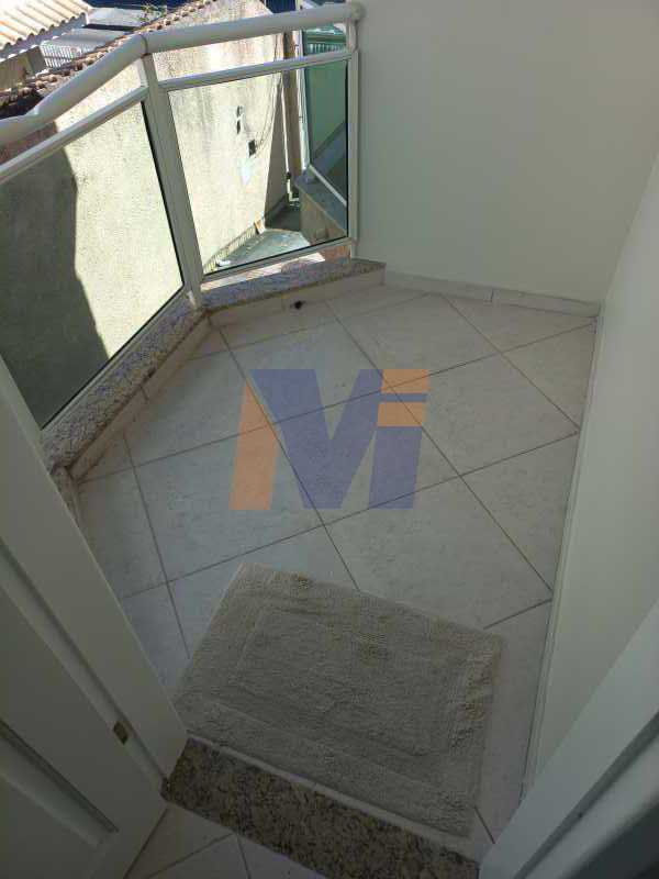 Conheça VARANDA do imóvel - Casa no Centro de Rocha Miranda - PCCV20005 - 15 VARANDA - Casa no Centro de Rocha Miranda - PCCV20005 - 15