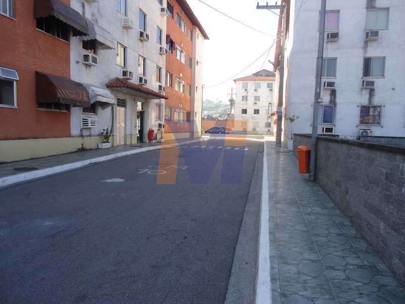 Conheça RUA PAVIMENTADAS do imóvel - Apartamento 2 quartos à venda Rocha Miranda, Rio de Janeiro - R$ 190.000 - PCAP20266 - 19 RUA PAVIMENTADAS - Apartamento 2 quartos à venda Rocha Miranda, Rio de Janeiro - R$ 190.000 - PCAP20266 - 19