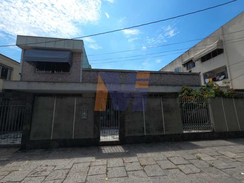 Conheça Fachada da casa em pedra do imóvel - Casa na Penha - PCCA50003 - 5 Fachada da casa em pedra - Casa na Penha - PCCA50003 - 5