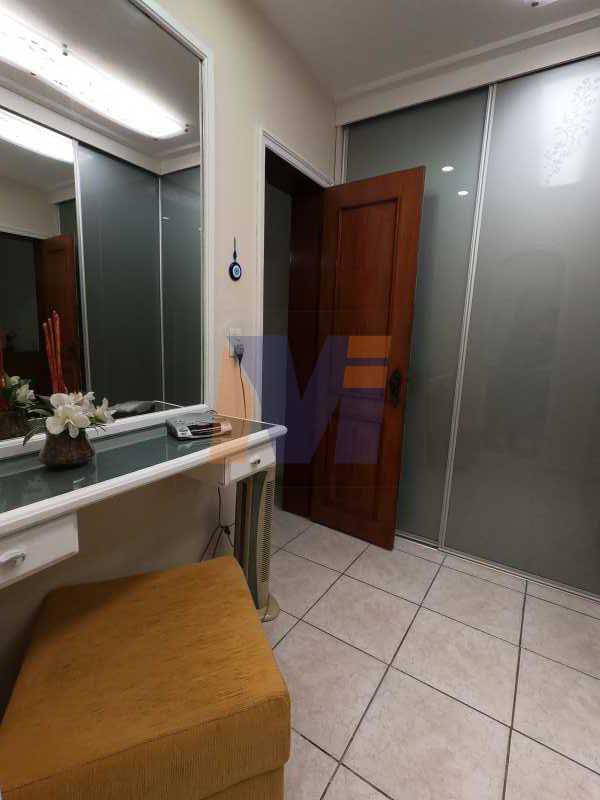 Conheça espaço do closet do imóvel - Casa na Penha - PCCA50003 - 21 espaço do closet - Casa na Penha - PCCA50003 - 21