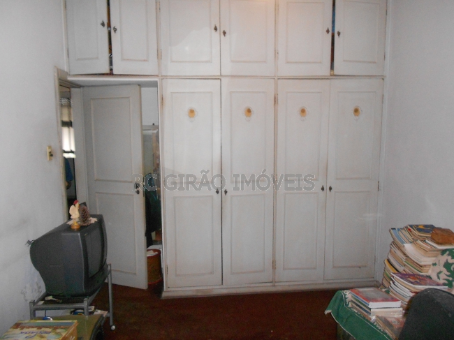Conheça 10 do imóvel - Cinco de Julho, Ponto Nobre, Prédio Imponente Excelente localização, apartamento com elevador privativo, fundos, silencioso, ótima vista, todo no original, composto de salão, 03 quartos com armários, 01 banheiro social grande, cozinha, área de serviço, de - GIAP30051 - 11 10 - Cinco de Julho, Ponto Nobre, Prédio Imponente Excelente localização, apartamento com elevador privativo, fundos, silencioso, ótima vista, todo no original, composto de salão, 03 quartos com armários, 01 banheiro social grande, cozinha, área de serviço, de - GIAP30051 - 11