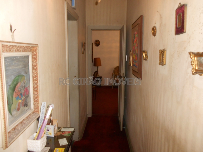Conheça 11 do imóvel - Cinco de Julho, Ponto Nobre, Prédio Imponente Excelente localização, apartamento com elevador privativo, fundos, silencioso, ótima vista, todo no original, composto de salão, 03 quartos com armários, 01 banheiro social grande, cozinha, área de serviço, de - GIAP30051 - 12 11 - Cinco de Julho, Ponto Nobre, Prédio Imponente Excelente localização, apartamento com elevador privativo, fundos, silencioso, ótima vista, todo no original, composto de salão, 03 quartos com armários, 01 banheiro social grande, cozinha, área de serviço, de - GIAP30051 - 12
