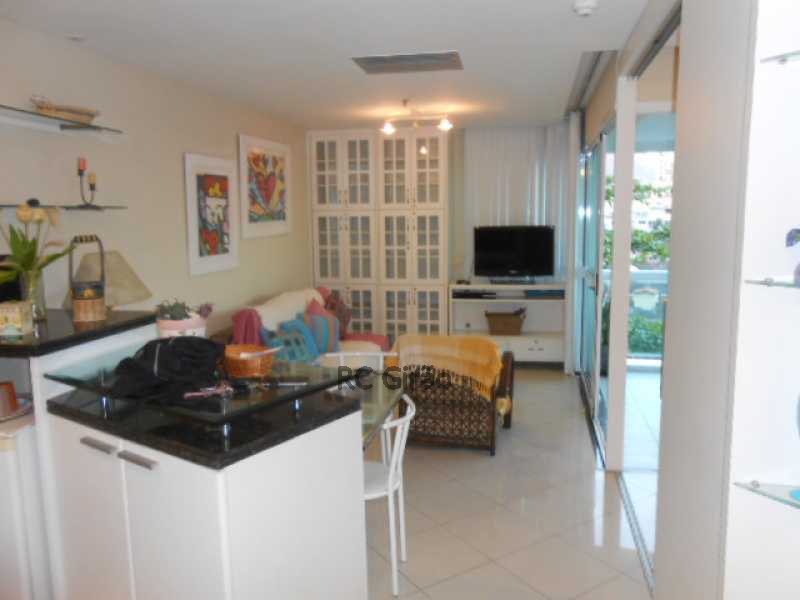 Conheça 3 do imóvel - Flat Para Venda e Aluguel - Barra da Tijuca - Rio de Janeiro - RJ - GIFL10024 - 4 3 - Flat Para Venda e Aluguel - Barra da Tijuca - Rio de Janeiro - RJ - GIFL10024 - 4