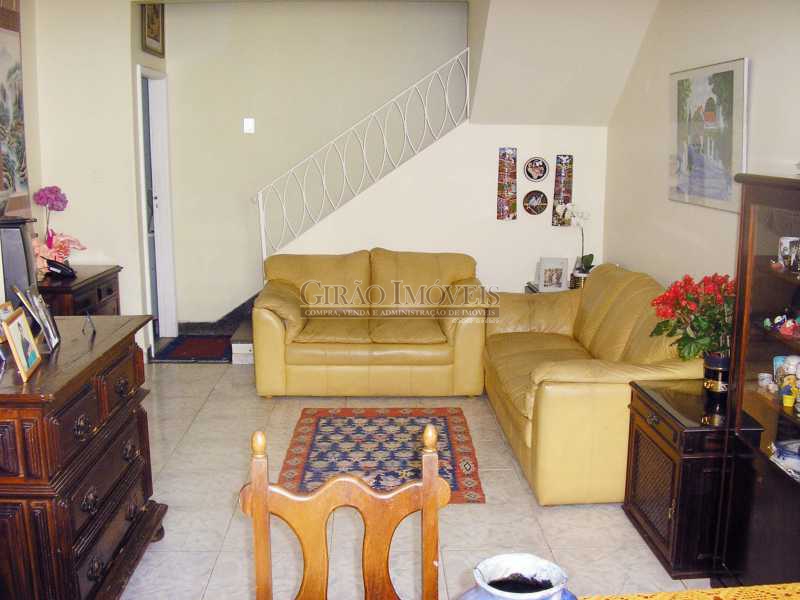 Conheça 5 do imóvel - excelente casa duplex, na melhor vila da zona sul, totalmente segura e independente, 1º Pavimento: Salão em 2 ambientes, lavabo cozinha grande e lavanderia; 2º Pavimento: 2 quartos com armários e banheiro social; 3º Pavimento: terraço com Varanda, 1 suit - GICV30003 - 6 5 - excelente casa duplex, na melhor vila da zona sul, totalmente segura e independente, 1º Pavimento: Salão em 2 ambientes, lavabo cozinha grande e lavanderia; 2º Pavimento: 2 quartos com armários e banheiro social; 3º Pavimento: terraço com Varanda, 1 suit - GICV30003 - 6