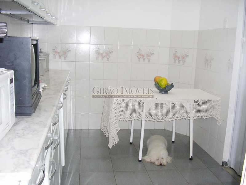 Conheça 14 do imóvel - excelente casa duplex, na melhor vila da zona sul, totalmente segura e independente, 1º Pavimento: Salão em 2 ambientes, lavabo cozinha grande e lavanderia; 2º Pavimento: 2 quartos com armários e banheiro social; 3º Pavimento: terraço com Varanda, 1 suit - GICV30003 - 15 14 - excelente casa duplex, na melhor vila da zona sul, totalmente segura e independente, 1º Pavimento: Salão em 2 ambientes, lavabo cozinha grande e lavanderia; 2º Pavimento: 2 quartos com armários e banheiro social; 3º Pavimento: terraço com Varanda, 1 suit - GICV30003 - 15