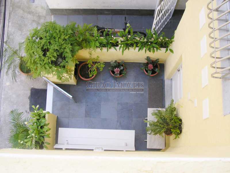 Conheça 16 do imóvel - excelente casa duplex, na melhor vila da zona sul, totalmente segura e independente, 1º Pavimento: Salão em 2 ambientes, lavabo cozinha grande e lavanderia; 2º Pavimento: 2 quartos com armários e banheiro social; 3º Pavimento: terraço com Varanda, 1 suit - GICV30003 - 17 16 - excelente casa duplex, na melhor vila da zona sul, totalmente segura e independente, 1º Pavimento: Salão em 2 ambientes, lavabo cozinha grande e lavanderia; 2º Pavimento: 2 quartos com armários e banheiro social; 3º Pavimento: terraço com Varanda, 1 suit - GICV30003 - 17