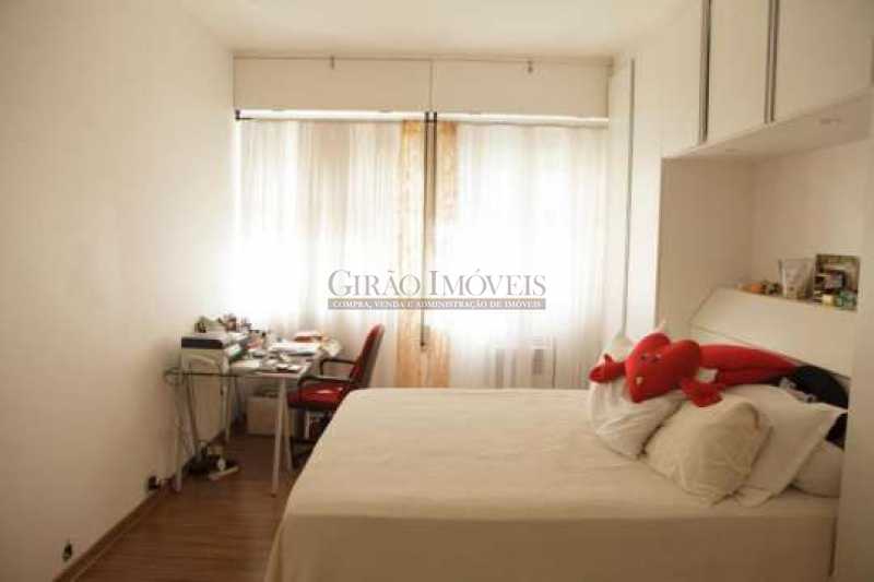 Conheça IMG_1224 do imóvel - Completamente reformado, Prédio Imponente, com portaria 24 horas, 02 vagas (01 na escritura e outra na convenção). Apartamento com eléctrica e hidráulica novas, composto de lavabo, salão super amplo, piso tábua corrida, 04 quartos com armários sendo 03 s - GIAP40020 - 16 IMG_1224 - Completamente reformado, Prédio Imponente, com portaria 24 horas, 02 vagas (01 na escritura e outra na convenção). Apartamento com eléctrica e hidráulica novas, composto de lavabo, salão super amplo, piso tábua corrida, 04 quartos com armários sendo 03 s - GIAP40020 - 16