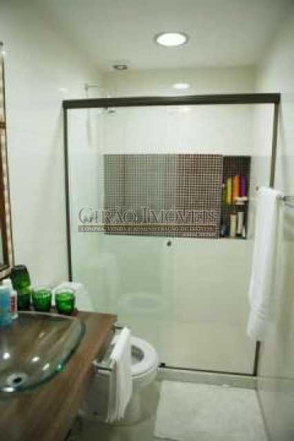 Conheça IMG-20190221-WA0050 do imóvel - Completamente reformado, Prédio Imponente, com portaria 24 horas, 02 vagas (01 na escritura e outra na convenção). Apartamento com eléctrica e hidráulica novas, composto de lavabo, salão super amplo, piso tábua corrida, 04 quartos com armários sendo 03 s - GIAP40020 - 18 IMG-20190221-WA0050 - Completamente reformado, Prédio Imponente, com portaria 24 horas, 02 vagas (01 na escritura e outra na convenção). Apartamento com eléctrica e hidráulica novas, composto de lavabo, salão super amplo, piso tábua corrida, 04 quartos com armários sendo 03 s - GIAP40020 - 18