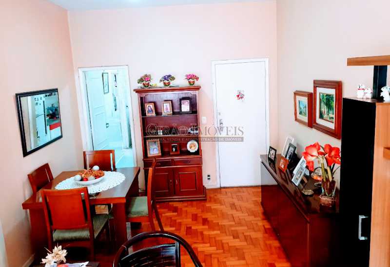 Conheça 20190109_172131 do imóvel - Excelente apartamento. Localizado a poucos minutos do Arpoador e Ipanema, dispondo todo lazer e comércio ao redor. Prédio residencial com porteiros 24 horas, câmeras, elevadores modernos e boa administração. Silencioso, bem dividido e aceitando financiame - GIAP30730 - 7 20190109_172131 - Excelente apartamento. Localizado a poucos minutos do Arpoador e Ipanema, dispondo todo lazer e comércio ao redor. Prédio residencial com porteiros 24 horas, câmeras, elevadores modernos e boa administração. Silencioso, bem dividido e aceitando financiame - GIAP30730 - 7