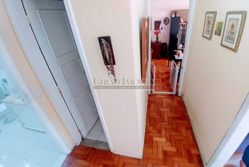 Conheça 20190109_165429 do imóvel - Excelente apartamento. Localizado a poucos minutos do Arpoador e Ipanema, dispondo todo lazer e comércio ao redor. Prédio residencial com porteiros 24 horas, câmeras, elevadores modernos e boa administração. Silencioso, bem dividido e aceitando financiame - GIAP30730 - 5 20190109_165429 - Excelente apartamento. Localizado a poucos minutos do Arpoador e Ipanema, dispondo todo lazer e comércio ao redor. Prédio residencial com porteiros 24 horas, câmeras, elevadores modernos e boa administração. Silencioso, bem dividido e aceitando financiame - GIAP30730 - 5