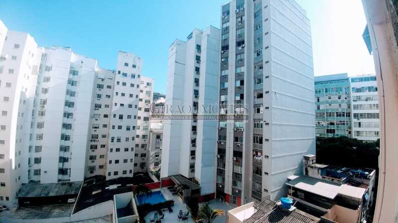 Conheça 20190109_165531 do imóvel - Excelente apartamento. Localizado a poucos minutos do Arpoador e Ipanema, dispondo todo lazer e comércio ao redor. Prédio residencial com porteiros 24 horas, câmeras, elevadores modernos e boa administração. Silencioso, bem dividido e aceitando financiame - GIAP30730 - 10 20190109_165531 - Excelente apartamento. Localizado a poucos minutos do Arpoador e Ipanema, dispondo todo lazer e comércio ao redor. Prédio residencial com porteiros 24 horas, câmeras, elevadores modernos e boa administração. Silencioso, bem dividido e aceitando financiame - GIAP30730 - 10