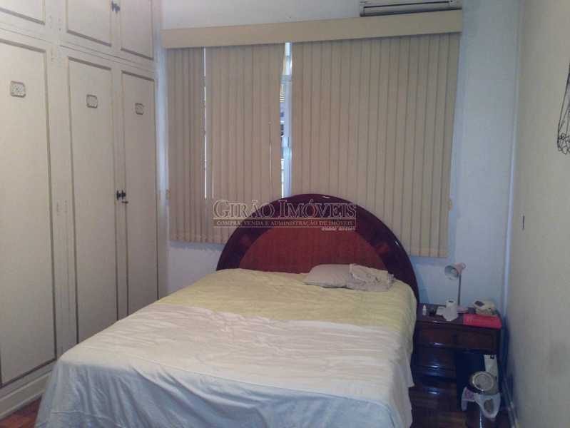 Conheça 11 - Quarto 2.1 do imóvel - Excelente imóvel, local privilegiado, próximo ao metrô e comércio, prédio familiar, 02 apartamentos por andar, composto de um hall de entrada, salão dividido em 02 ambientes, 04 quartos sendo um deles suíte com hidromassagem armários em 03 quartos, copa - GIAP40162 - 12 11 - Quarto 2.1 - Excelente imóvel, local privilegiado, próximo ao metrô e comércio, prédio familiar, 02 apartamentos por andar, composto de um hall de entrada, salão dividido em 02 ambientes, 04 quartos sendo um deles suíte com hidromassagem armários em 03 quartos, copa - GIAP40162 - 12