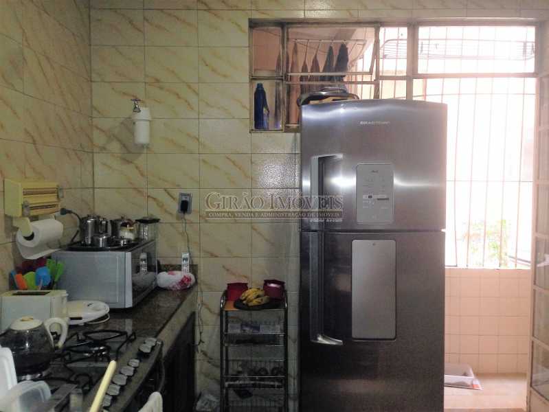 Conheça 17 - Cozinha 2 do imóvel - Excelente imóvel, local privilegiado, próximo ao metrô e comércio, prédio familiar, 02 apartamentos por andar, composto de um hall de entrada, salão dividido em 02 ambientes, 04 quartos sendo um deles suíte com hidromassagem armários em 03 quartos, copa - GIAP40162 - 18 17 - Cozinha 2 - Excelente imóvel, local privilegiado, próximo ao metrô e comércio, prédio familiar, 02 apartamentos por andar, composto de um hall de entrada, salão dividido em 02 ambientes, 04 quartos sendo um deles suíte com hidromassagem armários em 03 quartos, copa - GIAP40162 - 18