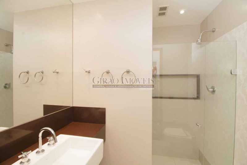 Conheça 11SuiteFrente_Banheiro do imóvel - Apartamento À Venda - Copacabana - Rio de Janeiro - RJ - GIAP30766 - 26 11SuiteFrente_Banheiro - Apartamento À Venda - Copacabana - Rio de Janeiro - RJ - GIAP30766 - 26