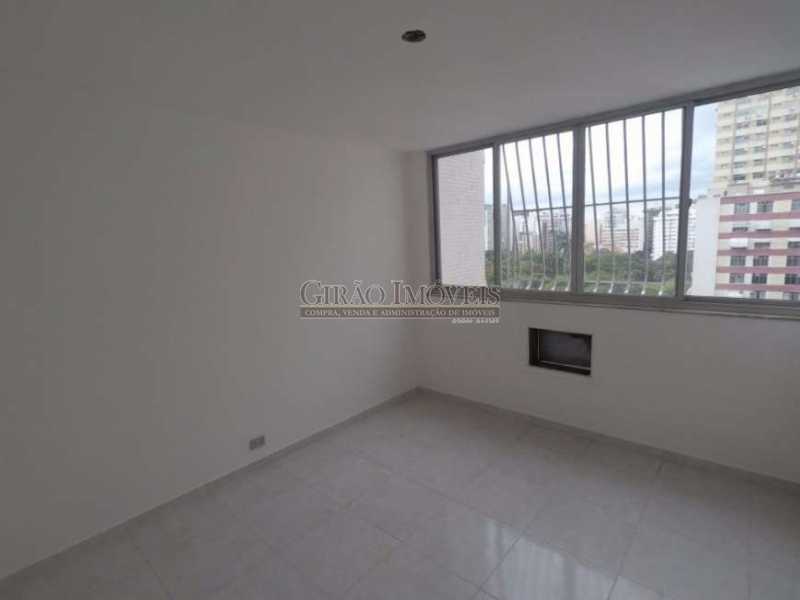 Conheça QUARTO 1 do imóvel - Oportunidade.3 Qtos um suite, dependência e vaga em Icaraí junto ao Campo São Bento - GIAP30786 - 8 QUARTO 1 - Oportunidade.3 Qtos um suite, dependência e vaga em Icaraí junto ao Campo São Bento - GIAP30786 - 8