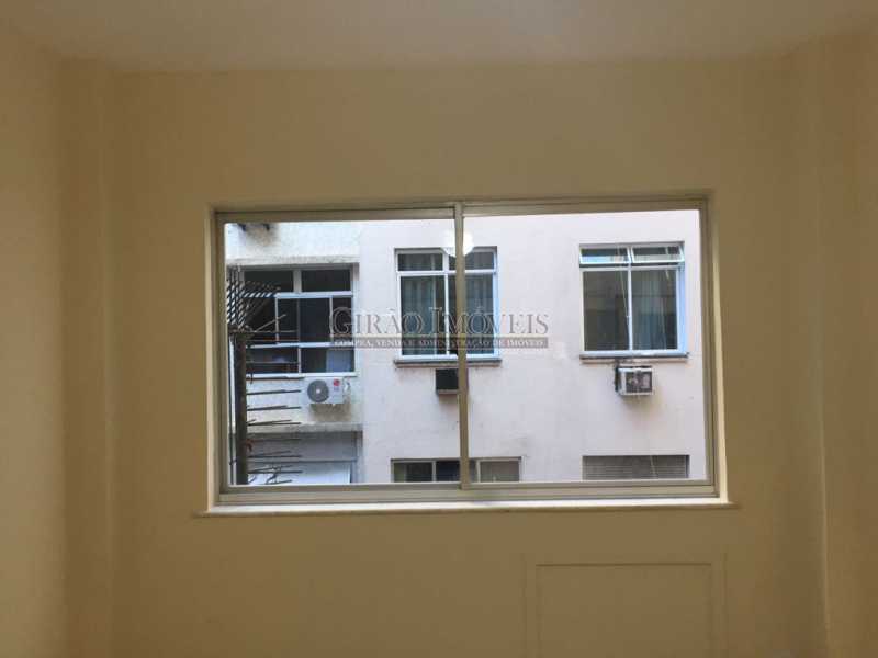 Conheça 4 do imóvel - Apartamento duplex, 63m², todo reformado, composto de sala, 01 suíte, 02 banheiros sociais, cozinha, área de serviço, dependências completas, fundos, silencioso, sol da manhã, prédio com elevador - GIAP10403 - 5 4 - Apartamento duplex, 63m², todo reformado, composto de sala, 01 suíte, 02 banheiros sociais, cozinha, área de serviço, dependências completas, fundos, silencioso, sol da manhã, prédio com elevador - GIAP10403 - 5