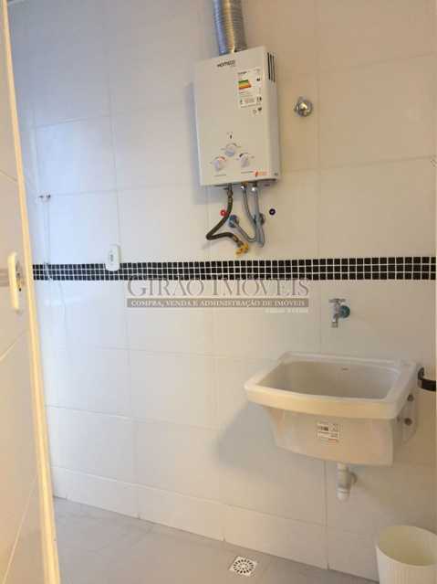 Conheça 12a do imóvel - Apartamento duplex, 63m², todo reformado, composto de sala, 01 suíte, 02 banheiros sociais, cozinha, área de serviço, dependências completas, fundos, silencioso, sol da manhã, prédio com elevador - GIAP10403 - 18 12a - Apartamento duplex, 63m², todo reformado, composto de sala, 01 suíte, 02 banheiros sociais, cozinha, área de serviço, dependências completas, fundos, silencioso, sol da manhã, prédio com elevador - GIAP10403 - 18
